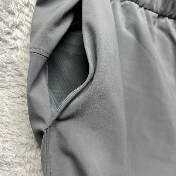 Lululemon Pants Womens 12 Gray On The Fly Crop Stretch Sweat Wicking Running Gym - Picture 4 of 12